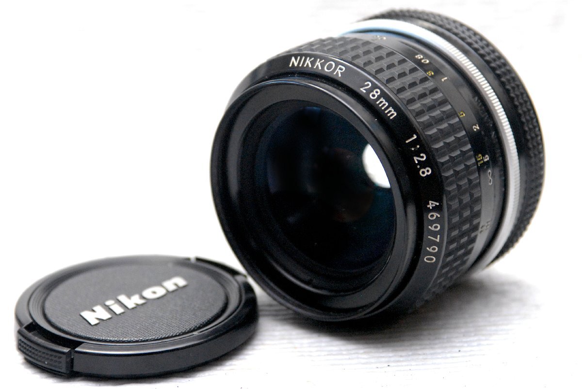 Nikon ニコン 純正 NIKKOR 28mm 単焦点高級ワイドレンズ 1:2.8 希少・完動品 (Ai)拍卖