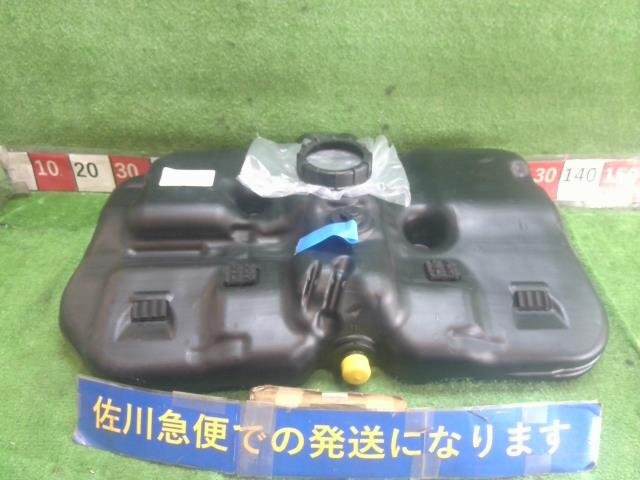 ホンダ シビック 欧州仕様 タイプR ユーロ FN2 純正 フューエルタンク 燃料タンク 17495-SMT-E011 ポンプ欠品 傷・汚れ有り 現状販売 中古拍卖