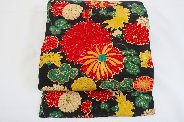 アンティーク 名古屋帯 刺繍 長さ3m33㎝ 菊尽くし 黒 大正ロマン レトロ お洒落 仕立て上がり 着物フィ 19564拍卖