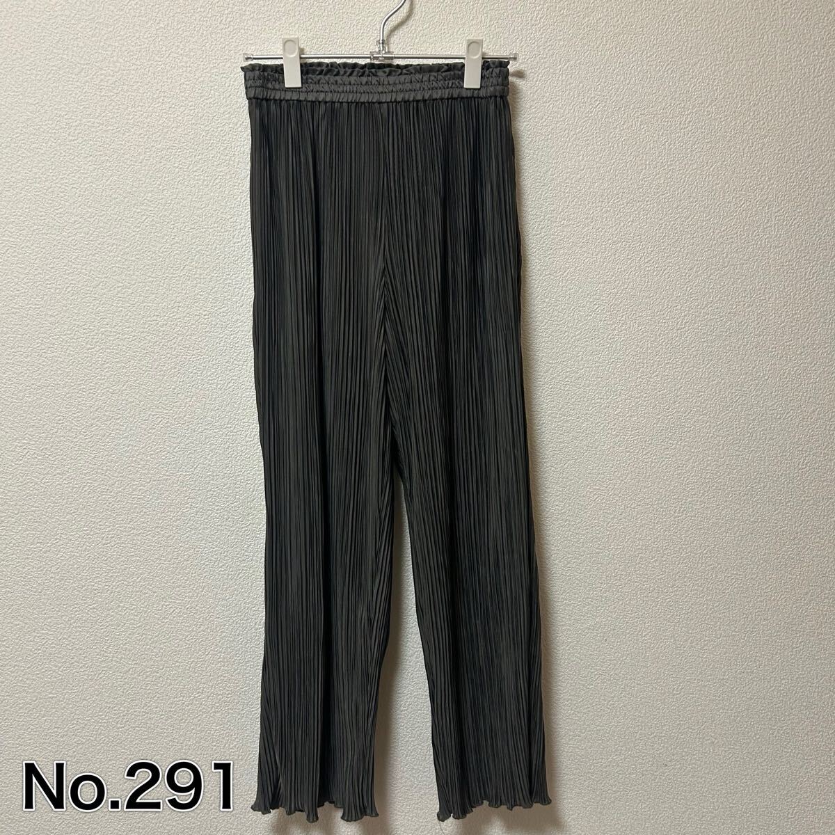 送料無料 匿名配送 しまむら プリーツカジュアルパンツ拍卖