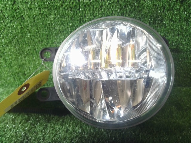 クラウン DAA-AWS210 右フォグランプ 202 30-413 81210-30420拍卖