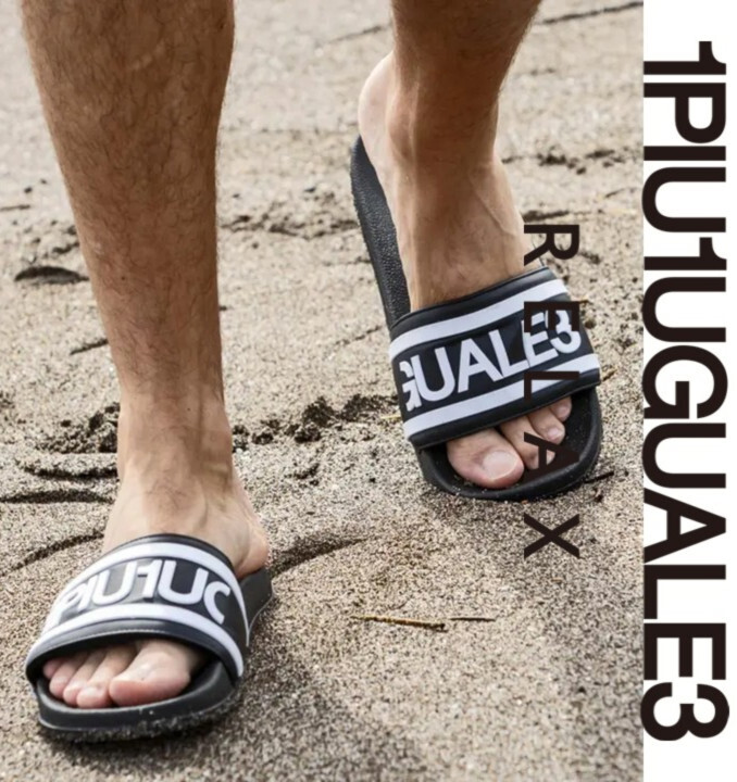 新品【1PIU1UGUALE3 RELAX ウノピゥウノ リラックス】アッパー凹凸ロゴ シャワーサンダル 黒 28cm(44) v7262拍卖