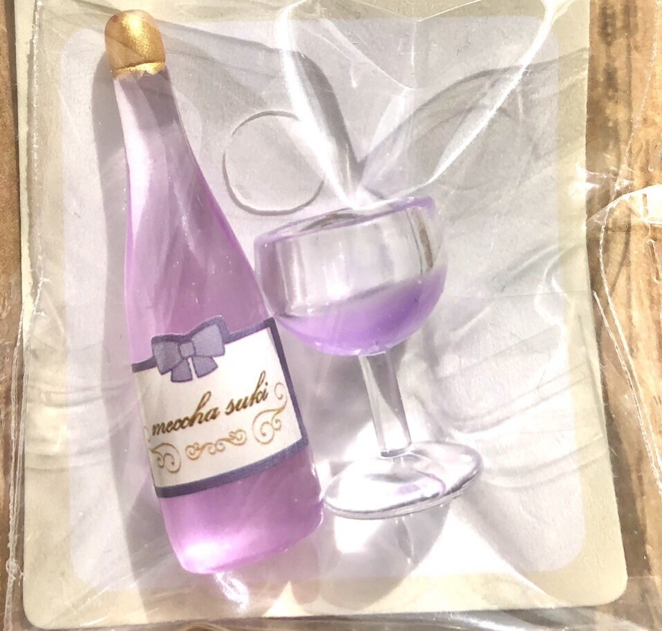 新品 ぬい用 ボトル グラス 2個セット 紫色 パープル ミニチュア フィギュア 生誕祭 誕生日 ドールハウス 推し活 推しぬい ぬいぐるみ用拍卖