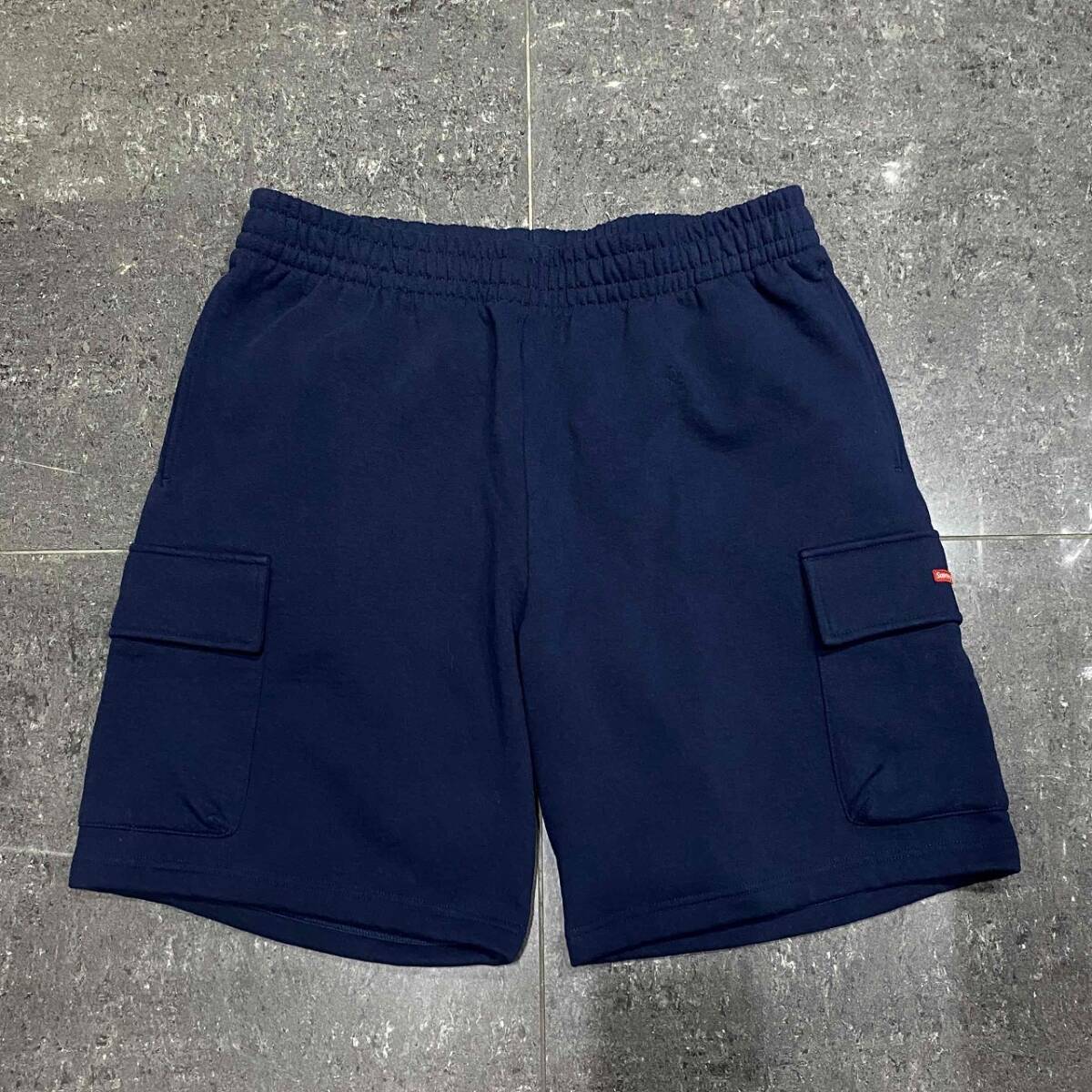 Supreme 23ss Small Box Baggy Cargo Sweatshort Size-L シュプリーム スモールボックスバギーカーゴスウエットショーツ ショートパンツ拍卖