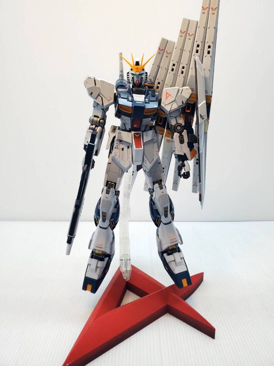 【208】ガンプラ MG νガンダム ver.Ka 塗装済み完成品拍卖