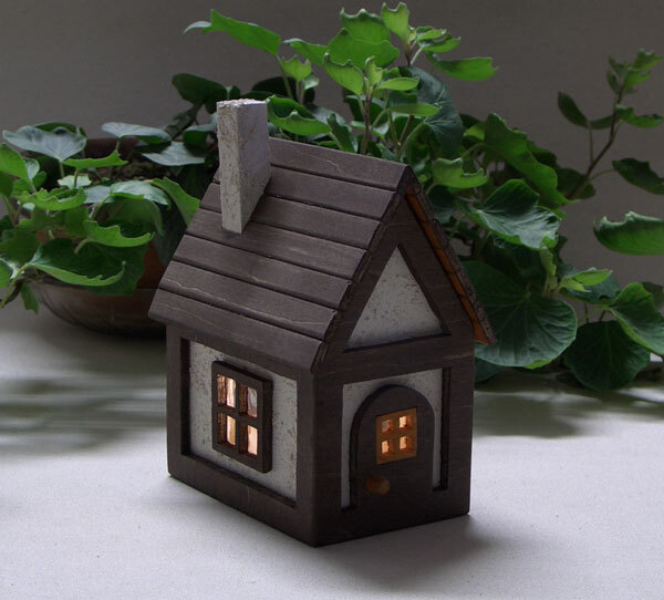 ハンドメイド★キャンドルライトを使った小さな家のランプ山小屋風②拍卖