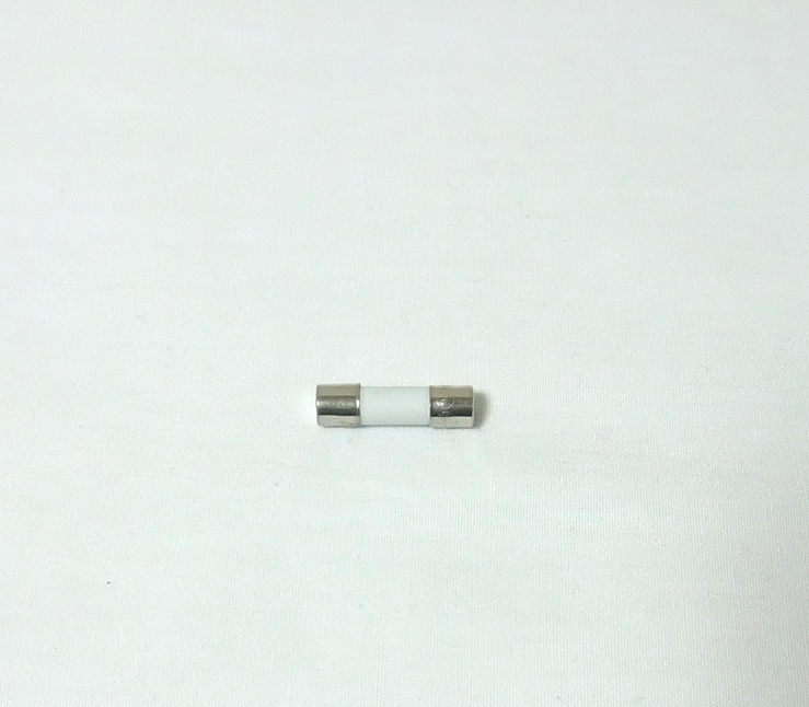 セラミック管ヒューズφ5mm×20mm 250V 1A 5個セット(ファストブロー、新品)拍卖