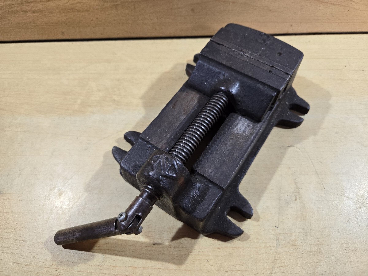 ナベヤ ボール盤バイス 万力 工具拍卖