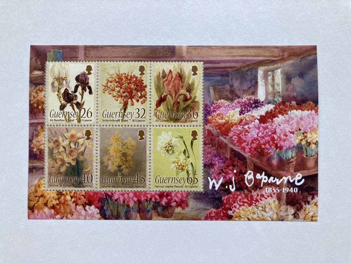 外国切手: (英国王室属領)ガーンジー島切手 「 William J. Caparne 誕生150年」(印面: Caparneが描いた花の絵)小型シート 未使用拍卖