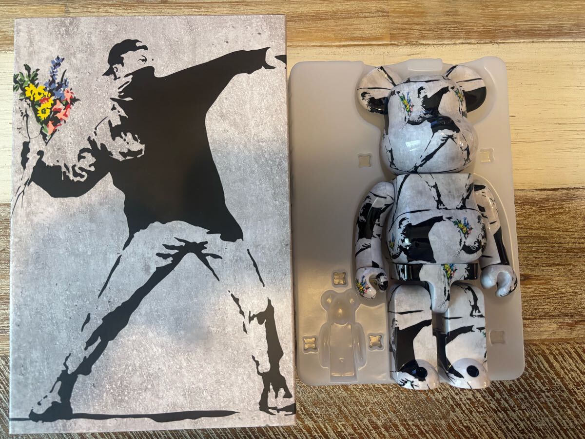 バンクシー/BANKSY FLOWER BOMBER ベアブリック /BE@RBRICK 400%(メディコムトイ・フィギュア)拍卖