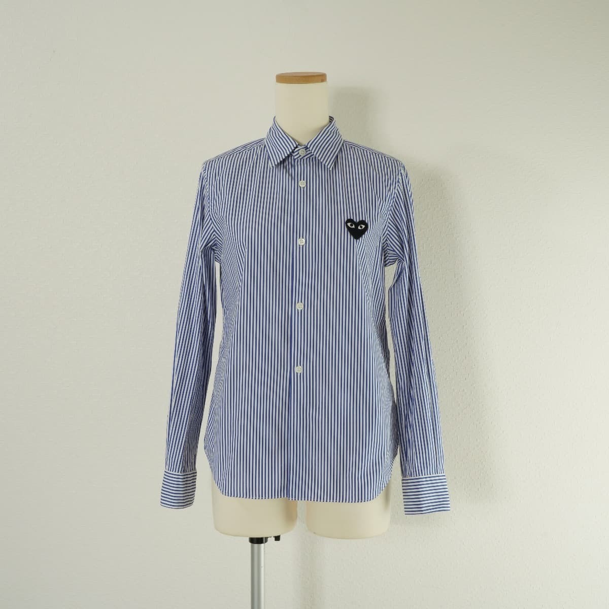 PLAY Comme des Garcons プレイコムデギャルソン シャツ ブラウス ストライプ ワンポイント ブラック ハート 長袖 トップス拍卖