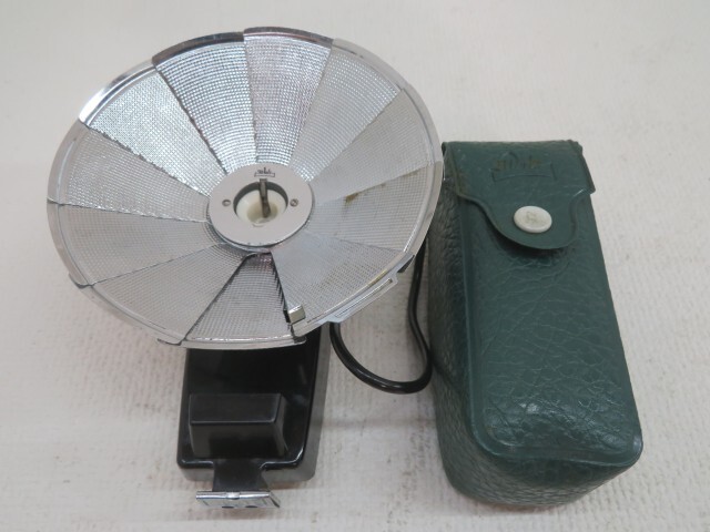 ■WALZ コンパクトフラッシュ ワルツ 発光器 ストロボ カメラ用品 ケース 電池付き USED 21151 SA■!!拍卖