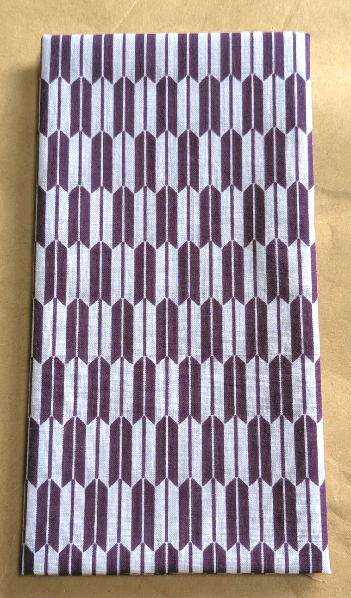 手ぬぐい 矢絣 紫 手拭い 日本製 和晒加工 個別ビニール袋入り 岡生地 ハンカチ ふきん 洗顔 ボディタオル お膳掛拍卖
