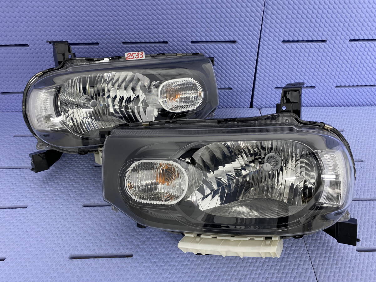 2533 * キューブ Z12 NZ12 ハロゲンライト左右SET P8190 打刻印拍卖