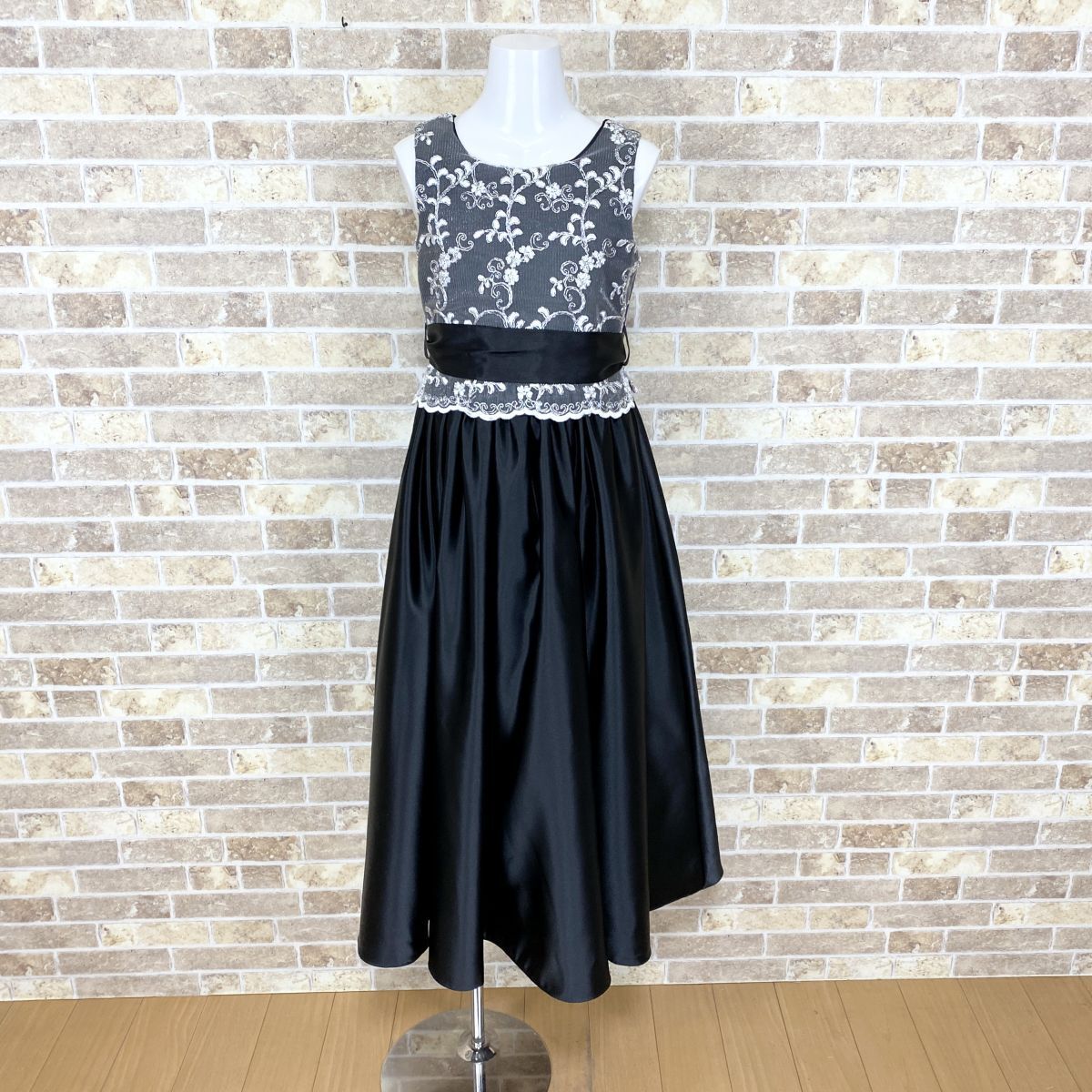 子供ドレス Good Girl USA ワンピース 10 白黒系光沢 カラードレス 発表会 イベント 中古12351拍卖