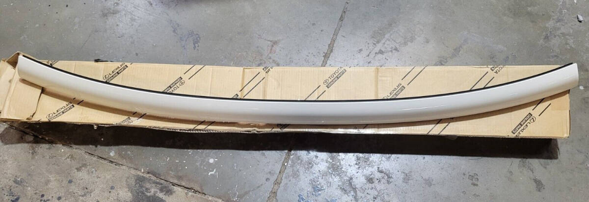 ■新品■トヨタ 純正 FJクルーザー ウインドシールド アウトサイド モール フロント ガラス モールディング クリップ付き拍卖