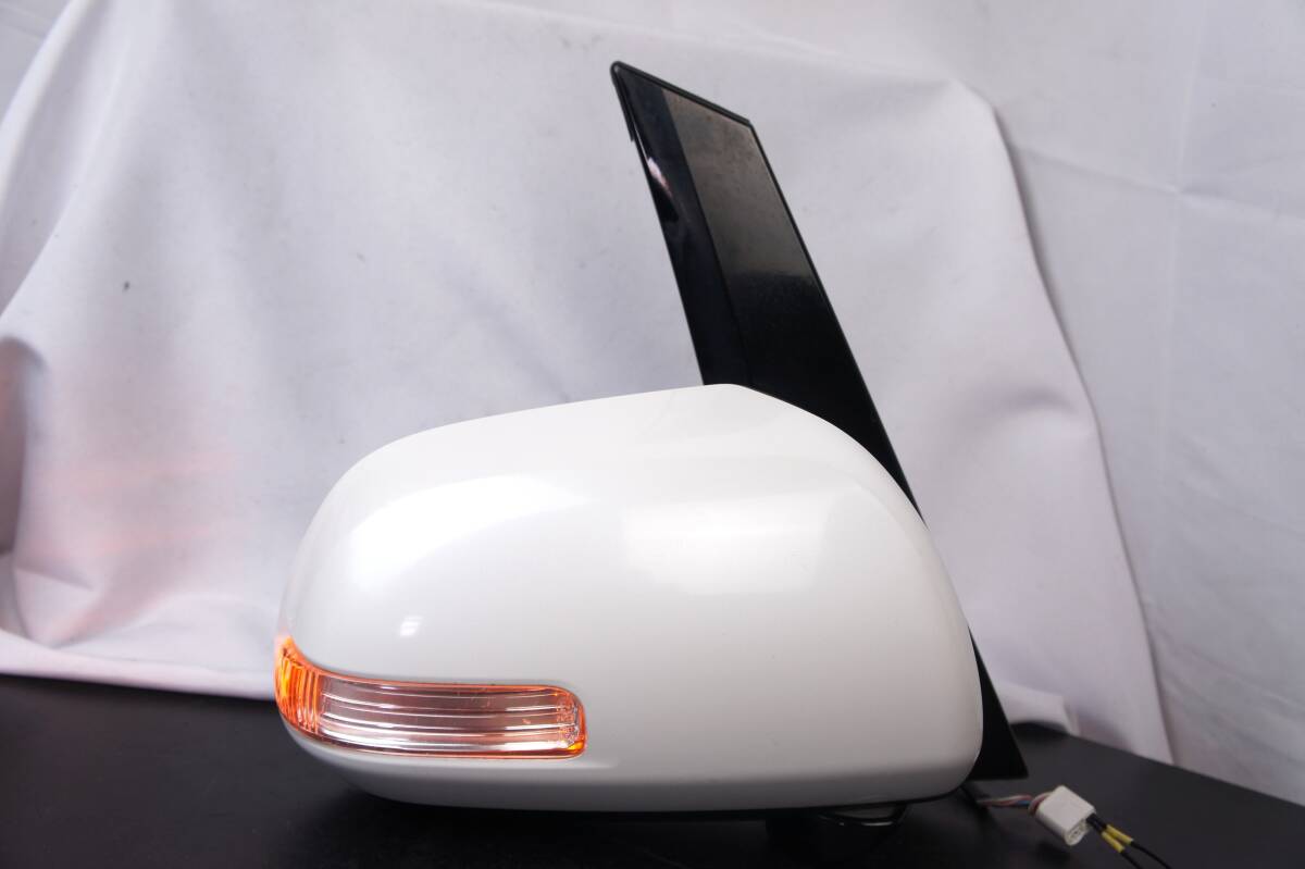 動作OK 運転席側 7P サイドミラー 070 白 ACR50W 中期 3型 エスティマ外し ウインカー 右 参考 87910-28B30 ACR55 GSR50 GSR55 @12288s拍卖