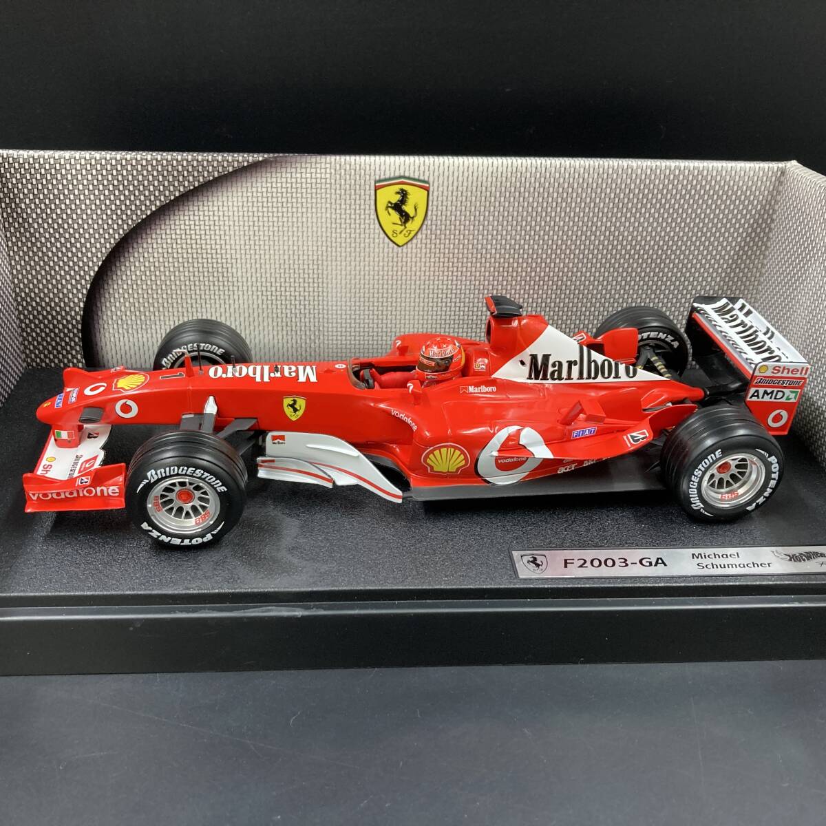 BQ610 ホットウィール レーシング 1/18 フェラーリ F2003-GA Michael Schumacher ミニカー拍卖