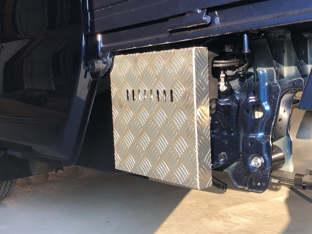 スーパーキャリイ DA16T アルミ縞板 バッテリー カバー拍卖