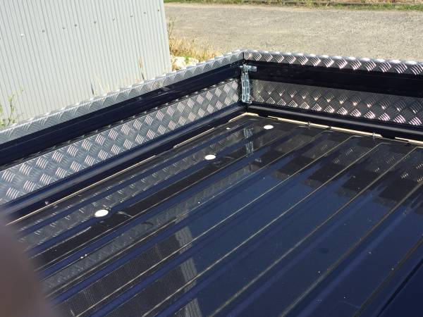 S500P/510P用ハイゼットジャンボ 荷台あおり内 アルミ縞板プレート(3辺セット)拍卖