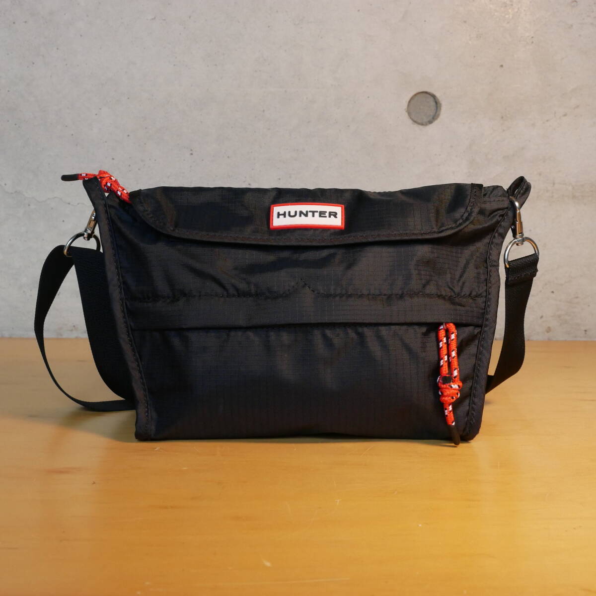 『ショルダーバッグ HUNTER』No,27 UBS7013KBM 黒 ブラック ハンター サコッシュ ナイロン ポーチ拍卖