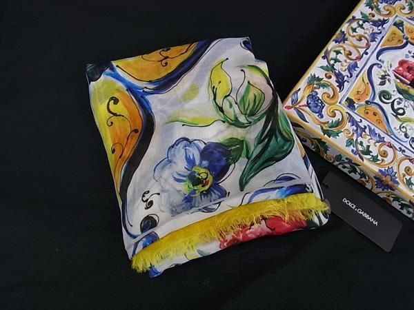 ■極美品■DOLCE&GABBANA ドルチェ&ガッバーナ モダール マヨルカ柄 大判 スカーフ ストール ショール レディース イエロー系 FM3096拍卖