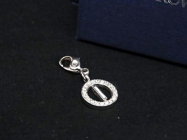 ■美品■ DANIEL SWAROVSKI ダニエルスワロフスキー ラインストーン チャーム レディース メンズ シルバー系 DD6061拍卖