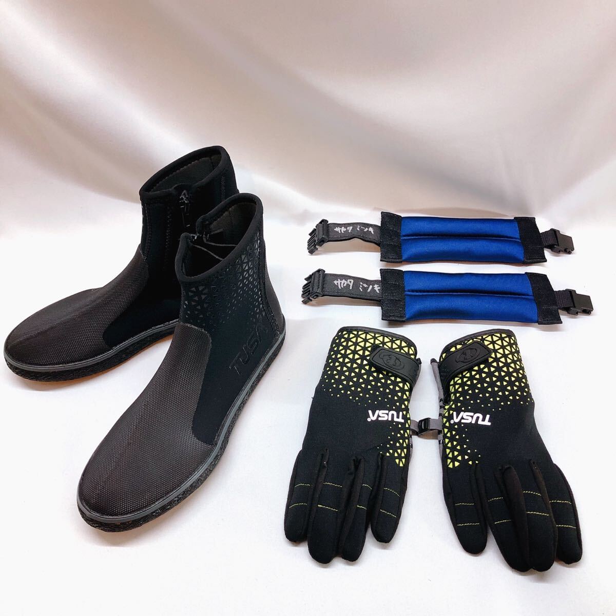 新品未使用 TUSA ツサ ダイビングブーツ 26cm 黒 ブラック グローブ M イエロー アンクルウエイト ブルー ネイビー 704B-25拍卖