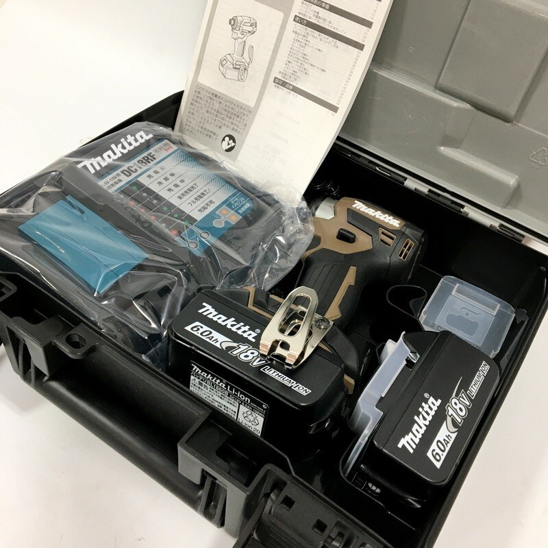 未使用 makitaマキタ 充電式インパクトドライバ TD173DGXAB フルセット 18V 6.0Ah オーセンティックブラウン 純正品 △ DW3326-拍卖