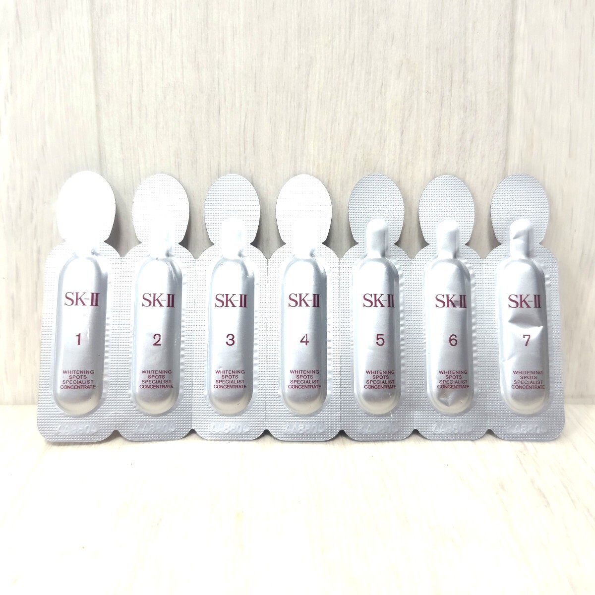 SK-Ⅱ ホワイトニング スポッツ スペシャリスト コンセントレート 0.5×7個 新品未使用 エスケーツー 923H拍卖