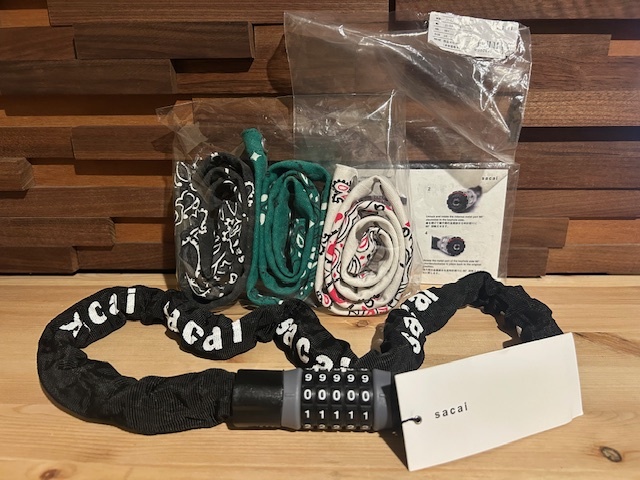 ♪送料無料★sacai★希少★自転車ロックチェーン★Bicycle Lock Chain★ロゴ★バンダナ柄★マルチカラーカバー3種付き★22-0336S★黒★F♪拍卖