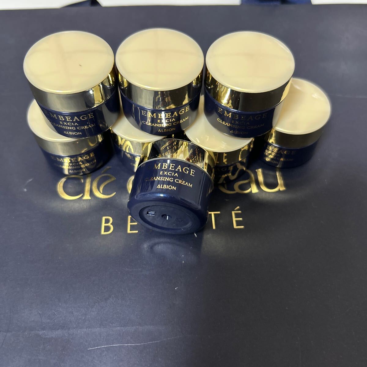 アルビオン エクシア アンベアージュクレンジングクリーム6g×8個 新品未使用拍卖