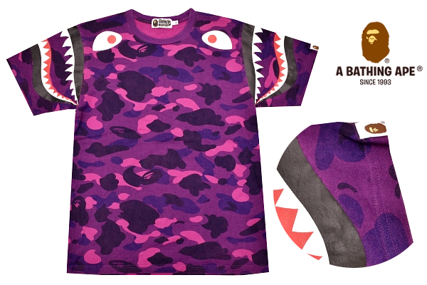 Y-9126★送料無料★A Bathing Ape アベイシングエイプ (株)ノーウエア★パープル紫色 総柄 カモフラ シャーク 半袖 T-シャツ M 拍卖