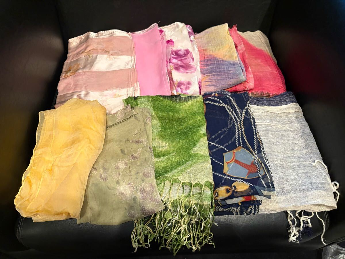 希少 格安 高級 ストールおまとめ SOPRANI LUPUY bardieri 他ノーブランド多数 長方形 保管品 優雅 オシャレ バカンス 涼しげ 日焼け防止拍卖