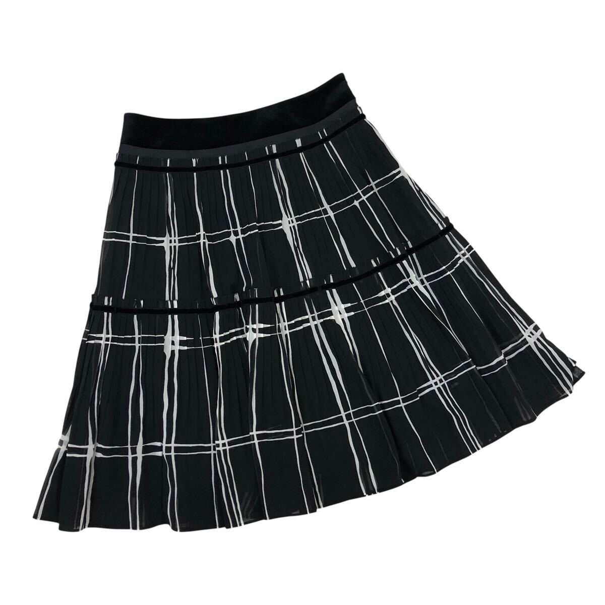 Nm311-54 TO BE CHIC トゥービーシック チェック 柄 シフォン プリーツスカート ひざ丈 スカート ボトムス ブラック 黒 レディース 40拍卖