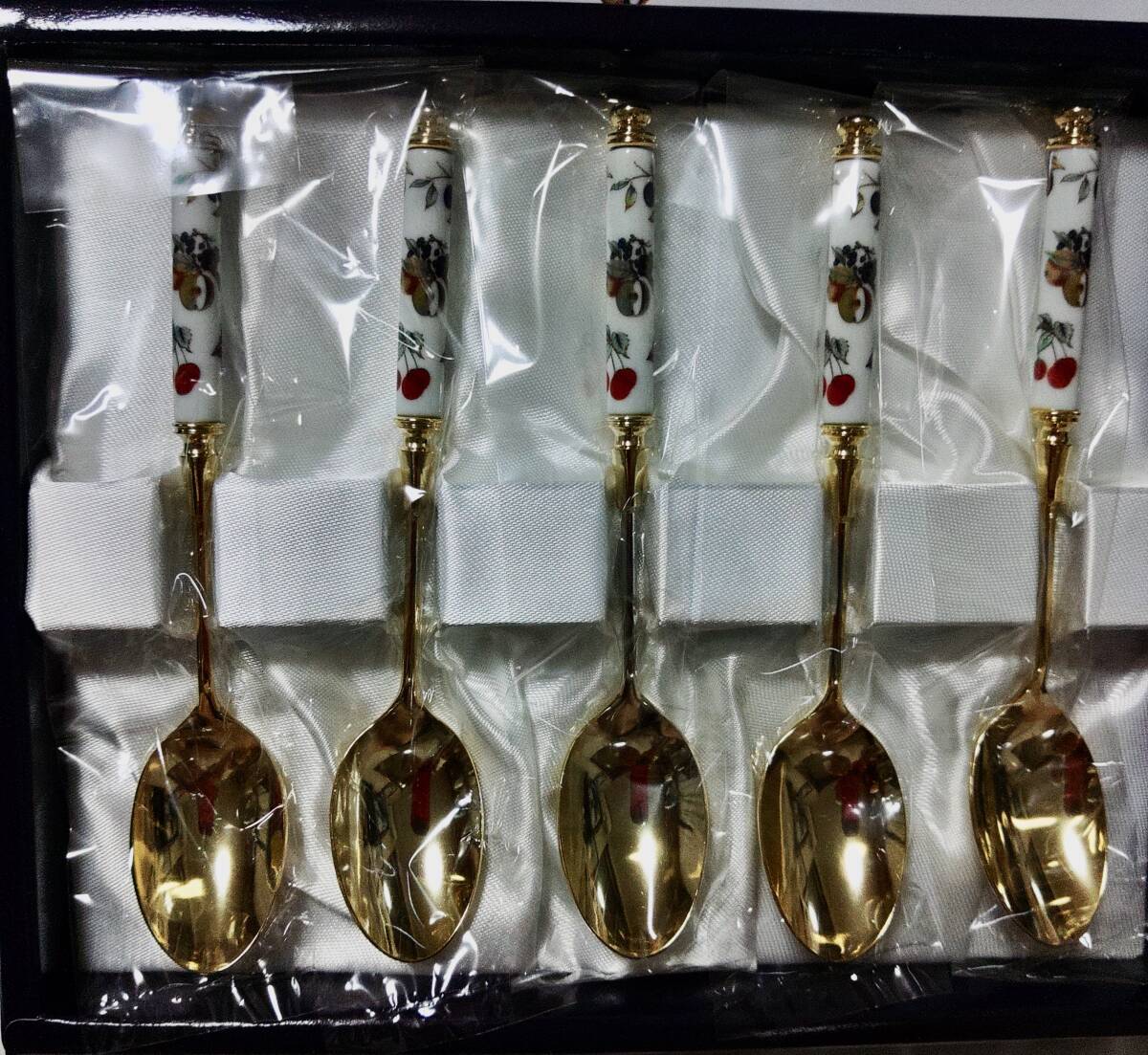 ロイヤルウースター ティースプーン5本セット(未使用)拍卖