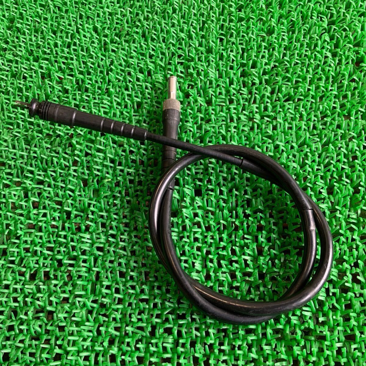 8-83 ピードメーターケーブル 全長約100cm 中古 部品 バイク拍卖