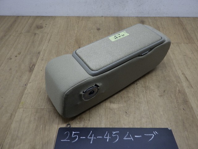 ムーヴ  LA110S アームレスト X07 72810-B2650-E0拍卖