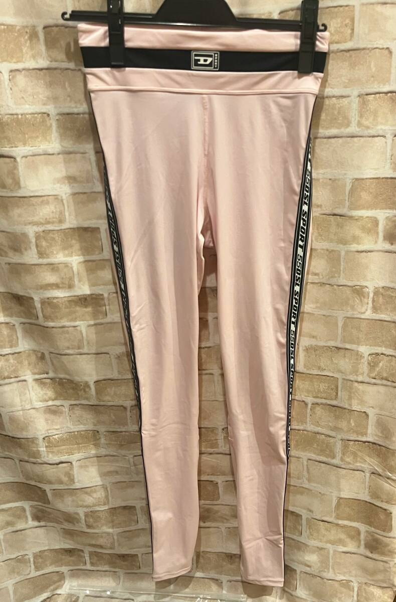 ★新品未使用/DIESEL/価格25300円★ダグ付 DIESEL レディース オーバルディーロゴ タイトスポーツ スパッツパンツ S拍卖