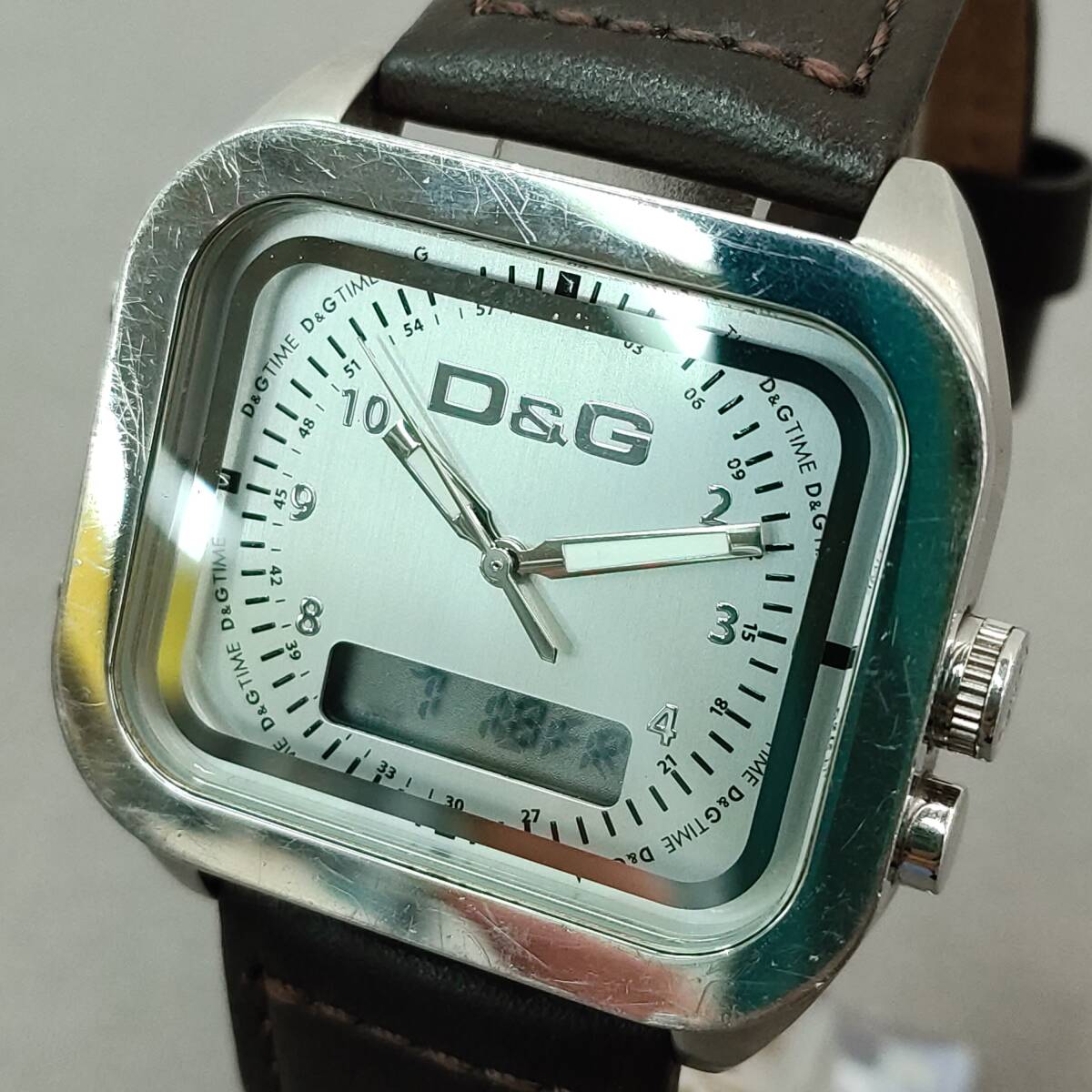 070718 GZ-07611 DOLCE&GABBANA ドルチェ&ガッバーナ クォーツ メンズ 腕時計 稼働品拍卖