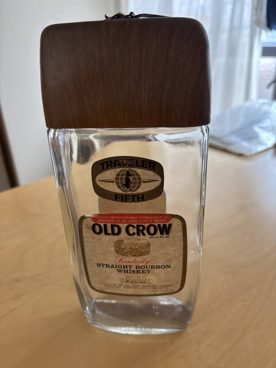 OLD CROWガラス瓶拍卖