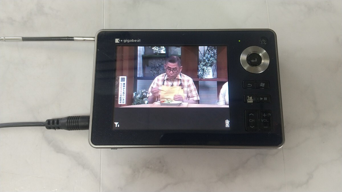 K4396 TOSHIBA MEV41 gigabeat ギガビート ワンセグ/東芝/ 動作品 現状品 送料無料 拍卖