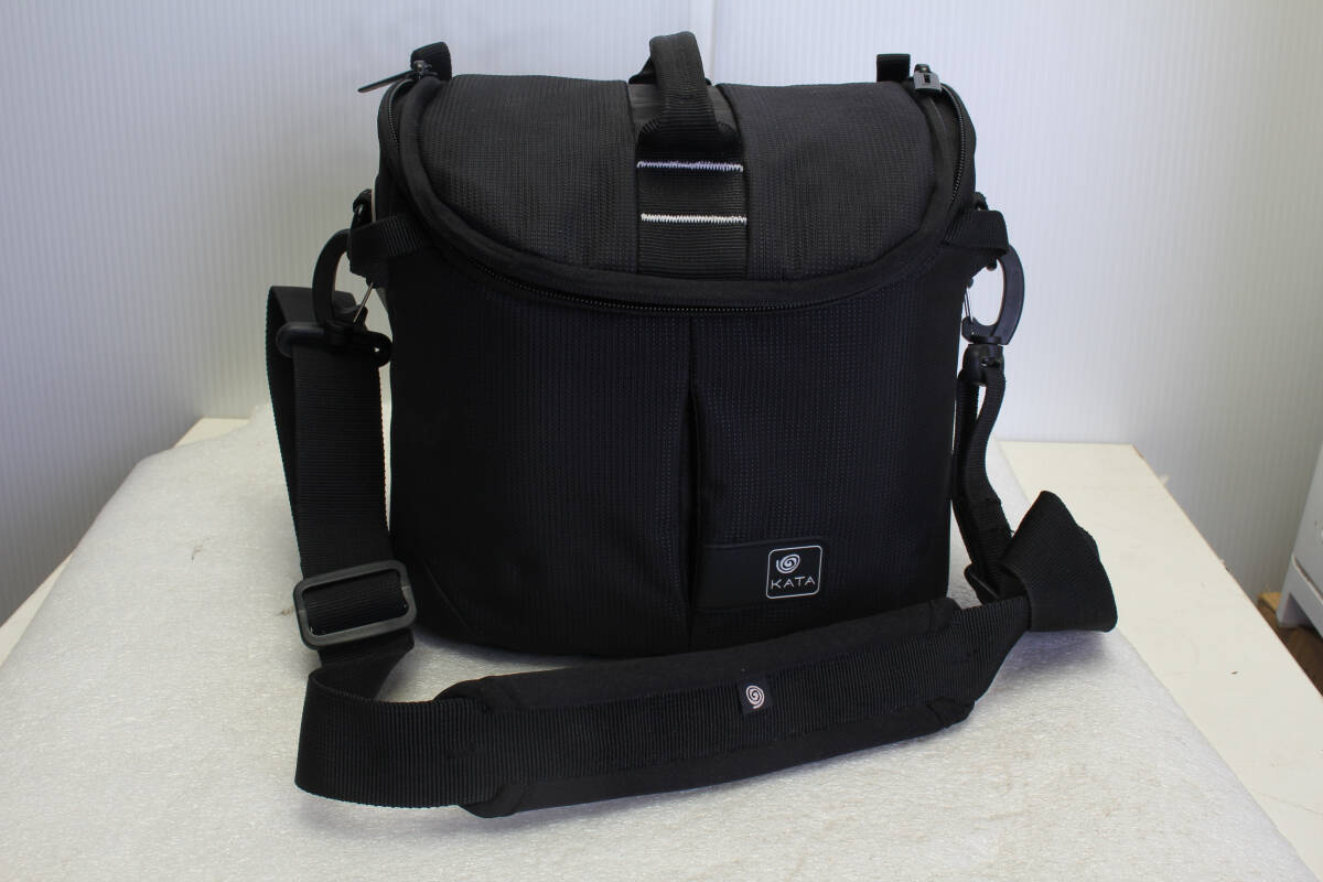 送料無料。中古。カタ KATA カメラケース KT-DL‐L‐441 Lite-441-DL Digital Case 管理1拍卖