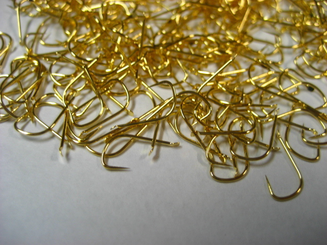 工場直関東スレ 4号 金 300本入り 即決拍卖