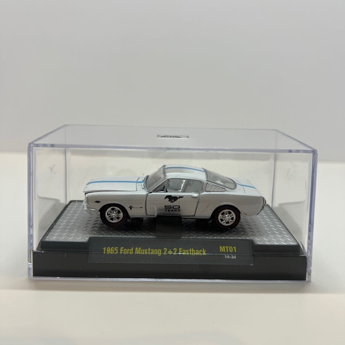 M2 MACHINES 1965 Ford Mustang 2+2 Fastback MT01 14-34 M2マシーンズ フォード マスタング 2+2 ファストバック ミニカー拍卖