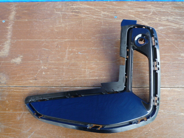 BI515-2 BMW G20 3シリーズ フロント 左 グリル カバー 51118085467拍卖