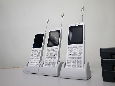 ■FUJITSU PHS 【WX01JR(F)】 3台 (2)■拍卖