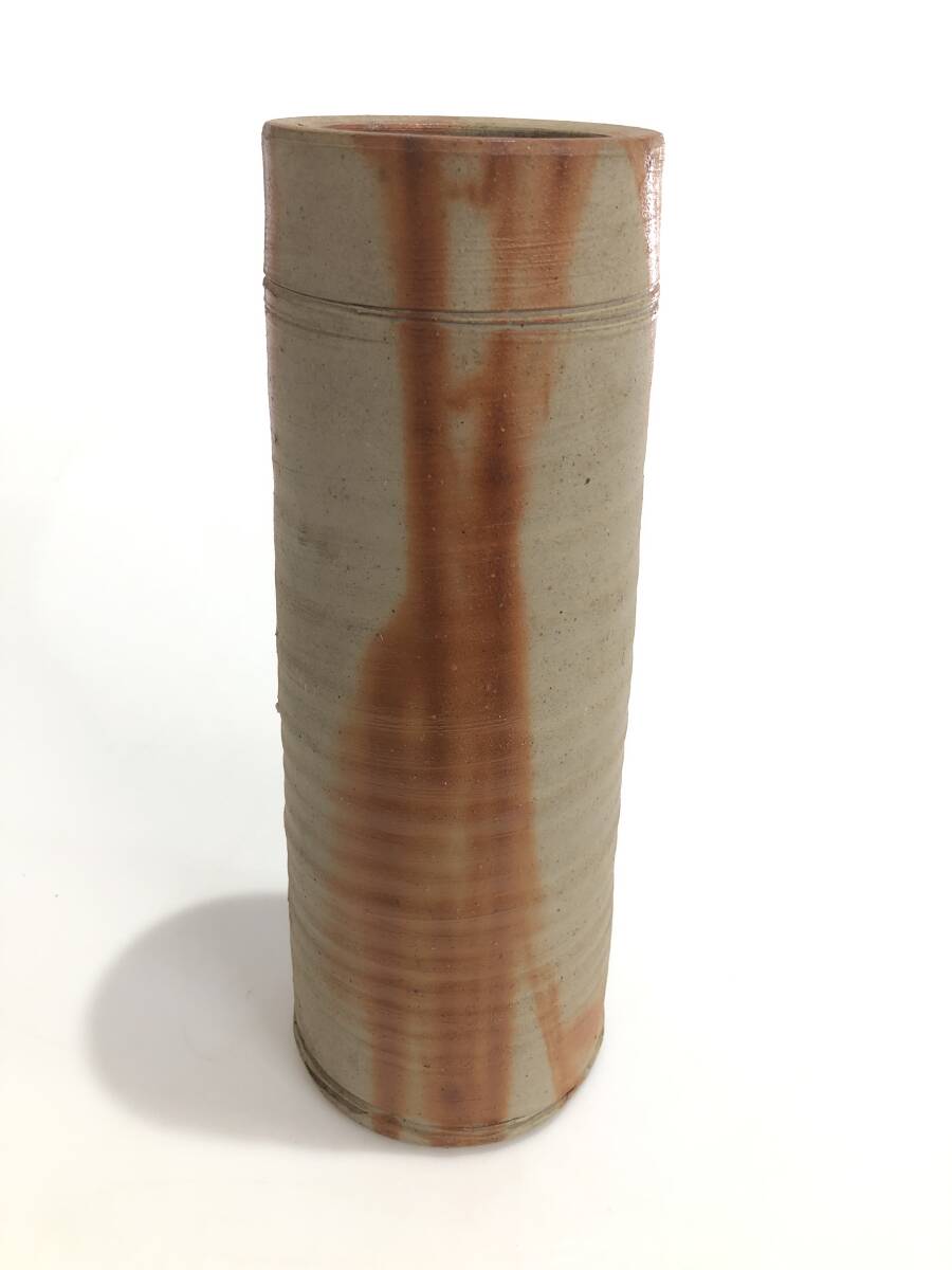 B4417 備前焼 在銘 印あり 緋襷 花瓶 花器 花入 花生拍卖