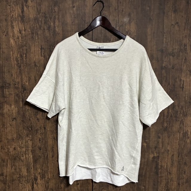 A472◇Reebok | リーボック ロゴ刺繍Tシャツ アイボリー系 ユニセックス Lサイズ 中古品拍卖