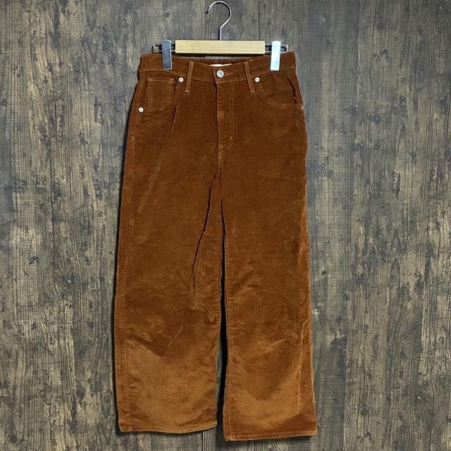 A462◇LEVI'S | リーバイス コーデュロイパンツ MILE HIGH CROPPED WIDE LEG テラコッタ レディース 26サイズ 中古品拍卖